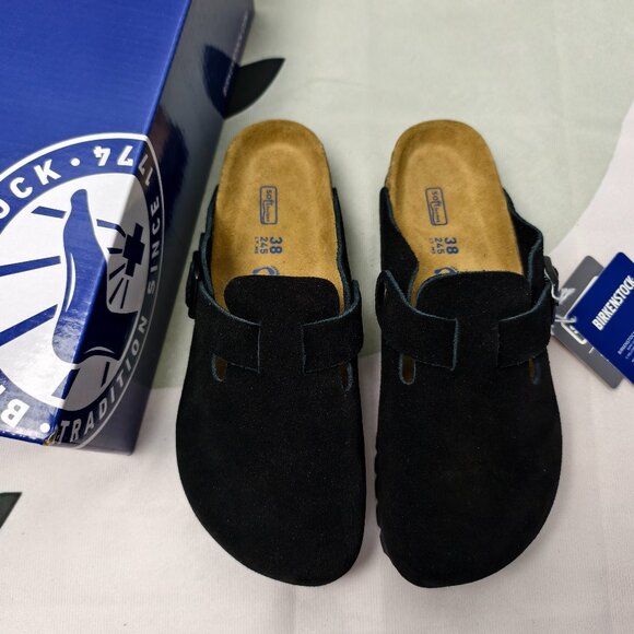 Birkenstock Shoes - NWT - Women's Black Suede Birkenstock Boston Shoes - Narrow Fit